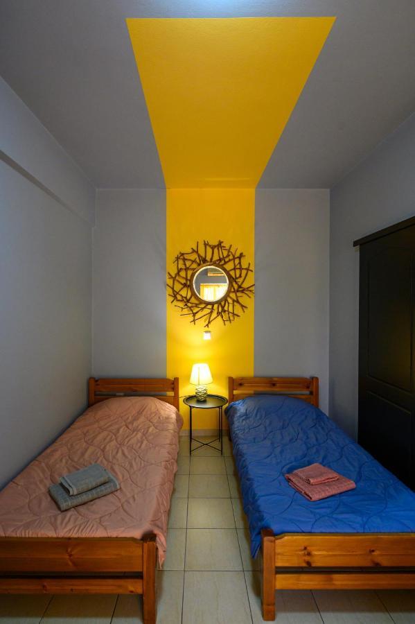 Rea Apartment II "1Minute From The Beach" Καλαμάτα Εξωτερικό φωτογραφία